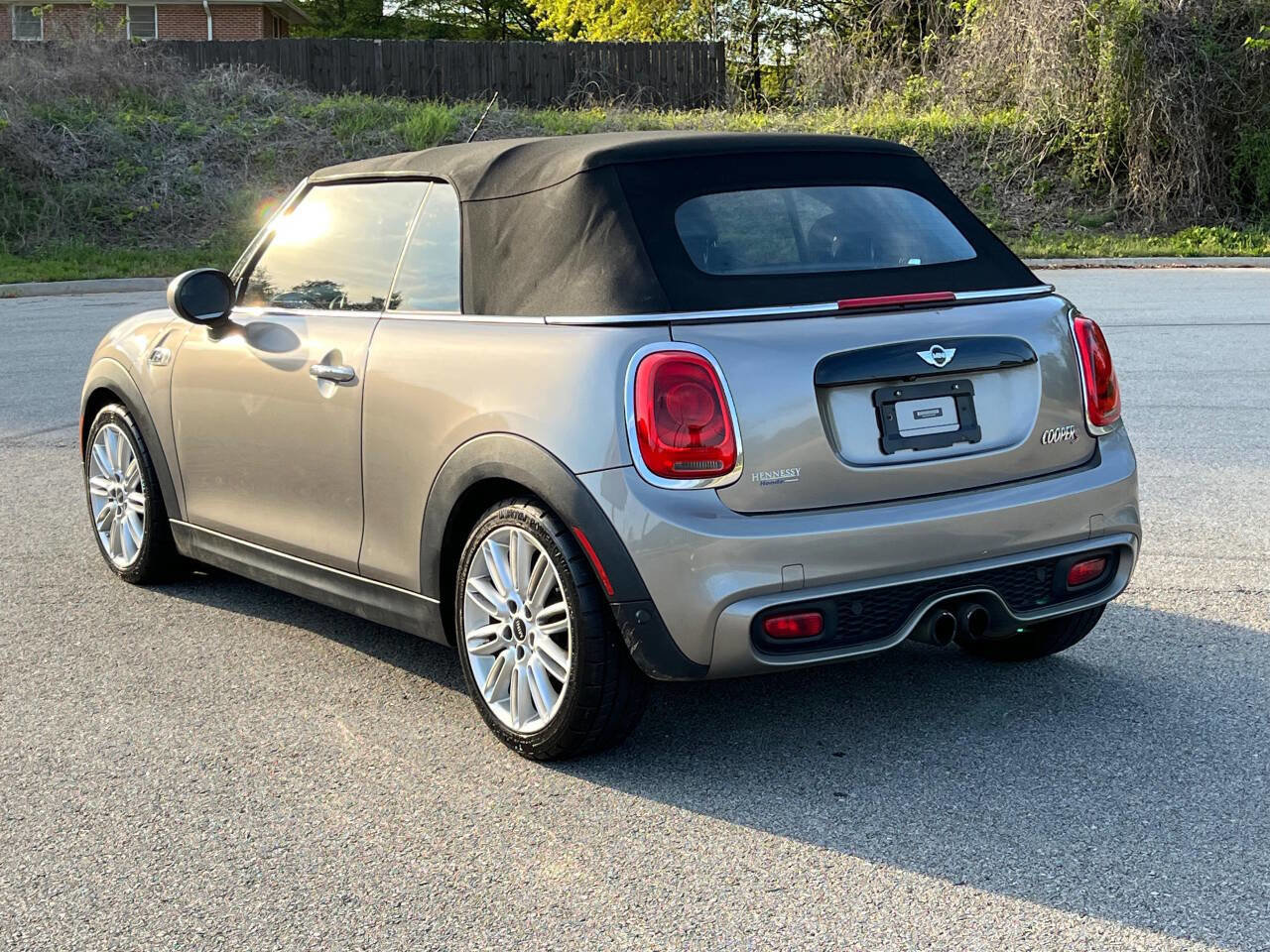 Used 2017 MINI Cooper S image 22