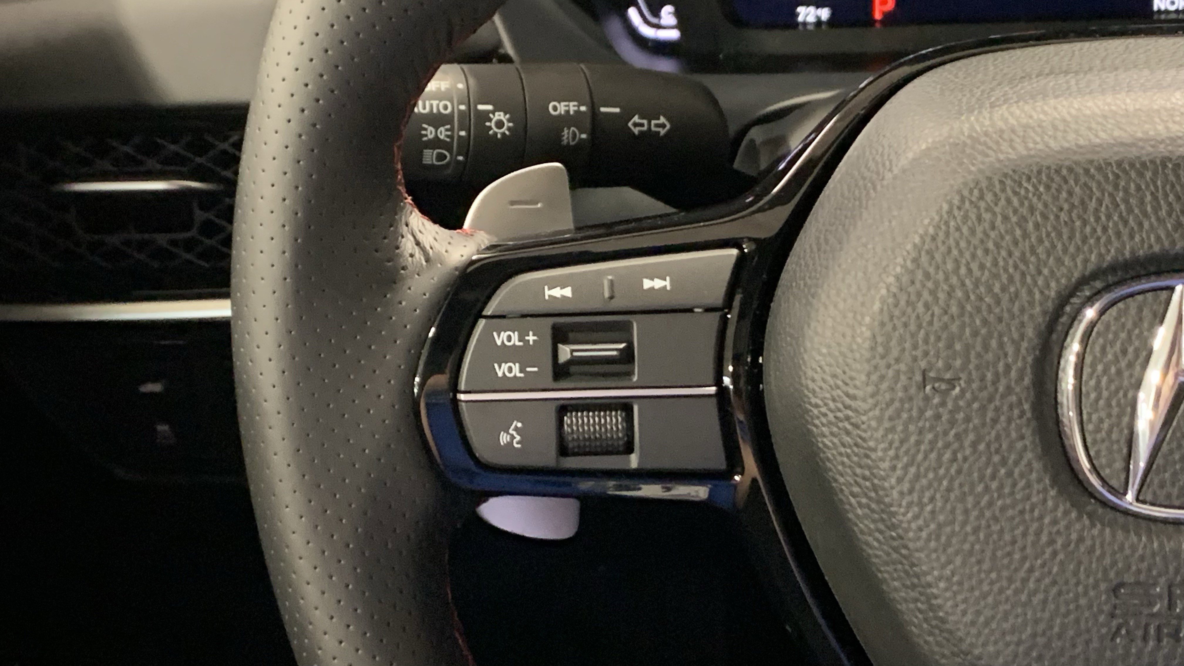 Certified 2025 Acura ADX A-Spec image 23