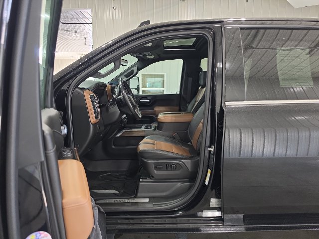 Used 2021 Chevrolet Silverado 3500 High Country w/ Z71 Off-Road Package AWD/4WD image 22