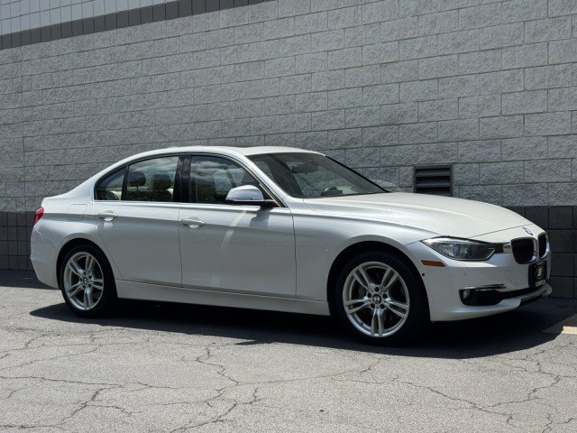 Used 2015 BMW 335i xDrive Sedan AWD/4WD image 4