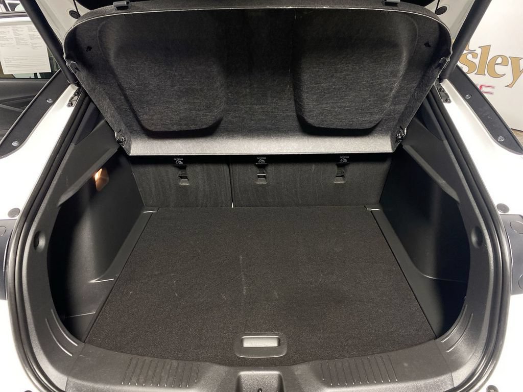 Certified 2025 Buick Envista Sport Touring w/ Convenience I Package FWD image 23