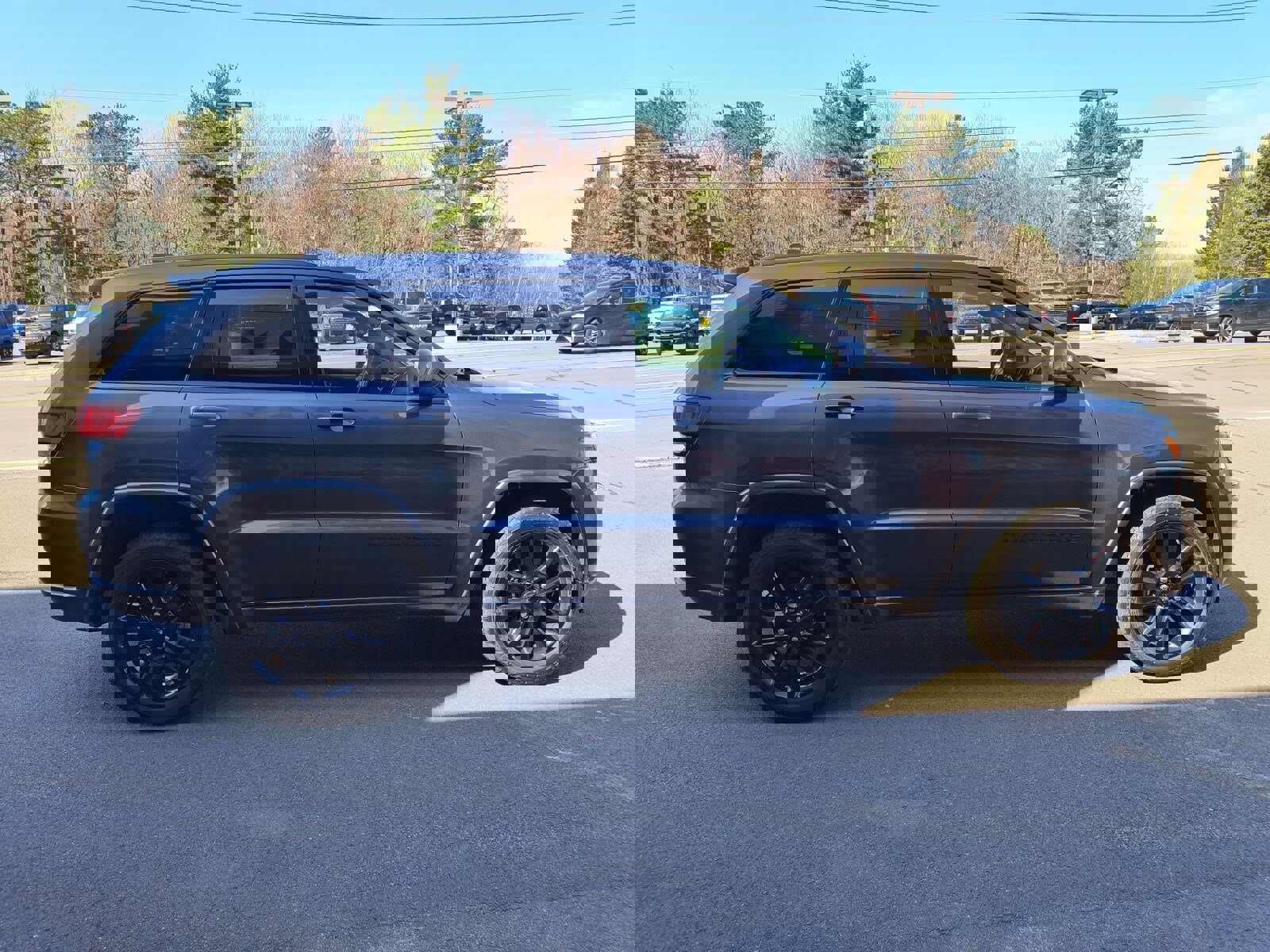 Used 2018 Jeep Grand Cherokee Altitude image 9