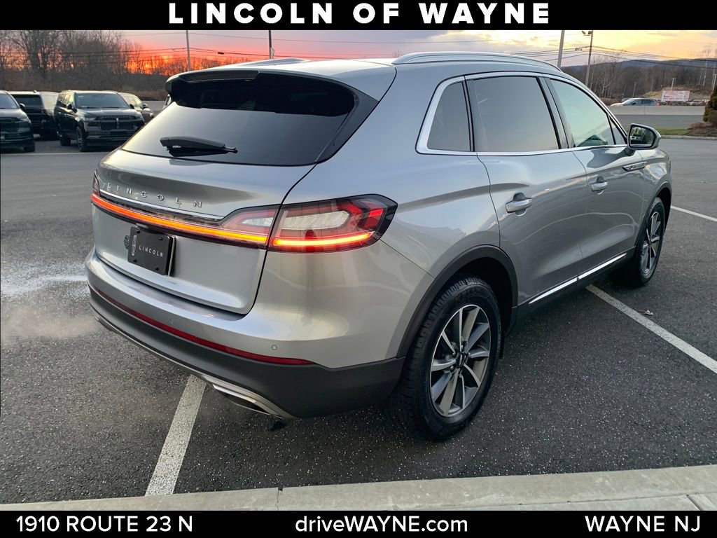 Certified 2022 Lincoln Nautilus AWD image 7
