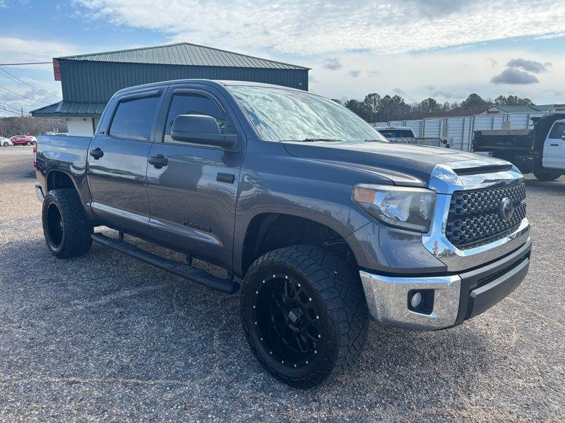 Used 2020 Toyota Tundra SR5 w/ SR5 Upgrade Package image 7