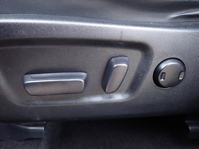 Used 2015 Toyota Highlander XLE AWD/4WD image 11