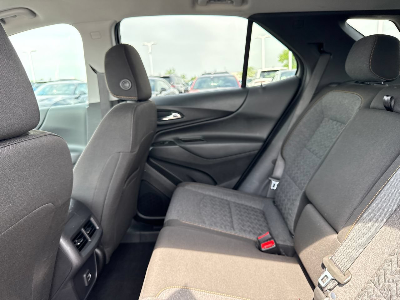 Used 2023 Chevrolet Equinox LT AWD/4WD image 13