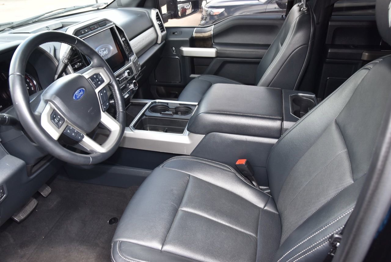 Used 2022 Ford F250 Lariat w/ Black Appearance Package image 10