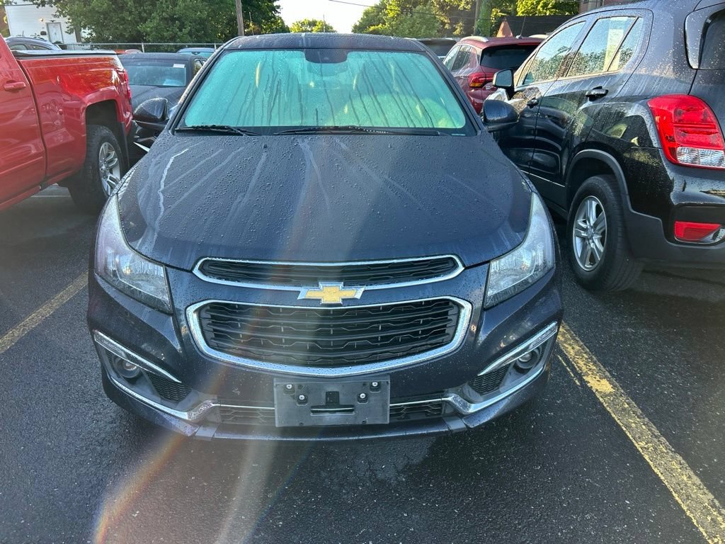 Used 2015 Chevrolet Cruze LTZ w/ Sun, Sound and Sport Package FWD image 2