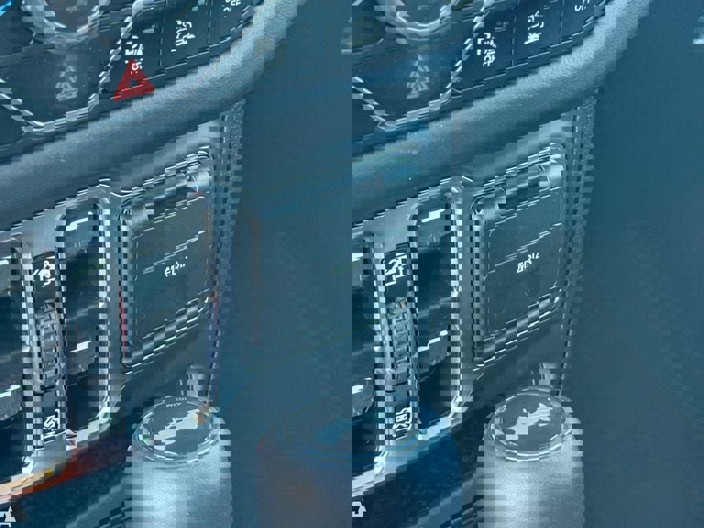 Used 2025 Jeep Wrangler Sahara w/ Safety Group image 23