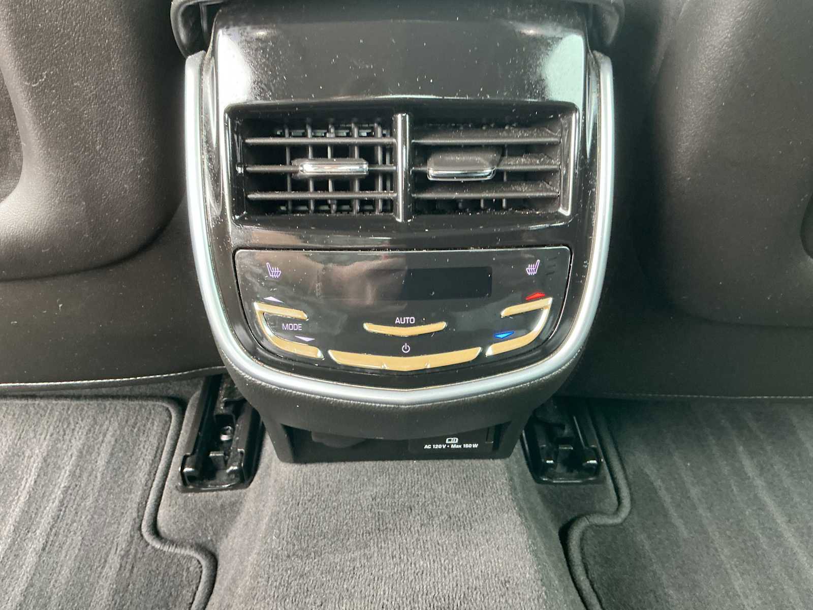 Used 2017 Cadillac XTS Premium Luxury FWD image 16