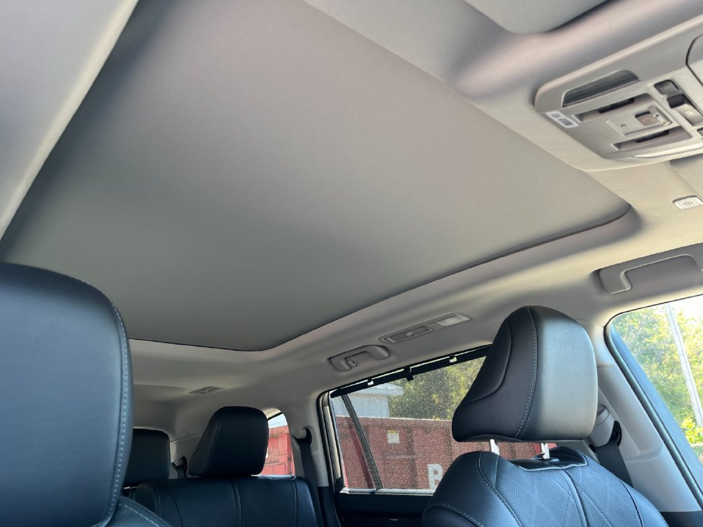 New 2026 Toyota Highlander Platinum AWD/4WD image 18