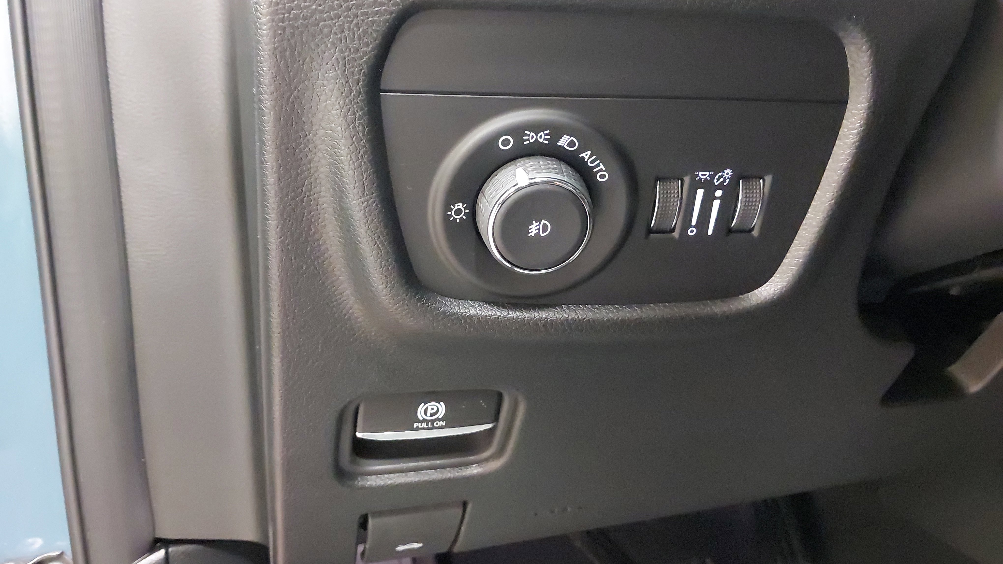 New 2026 Jeep Grand Cherokee Limited image 23