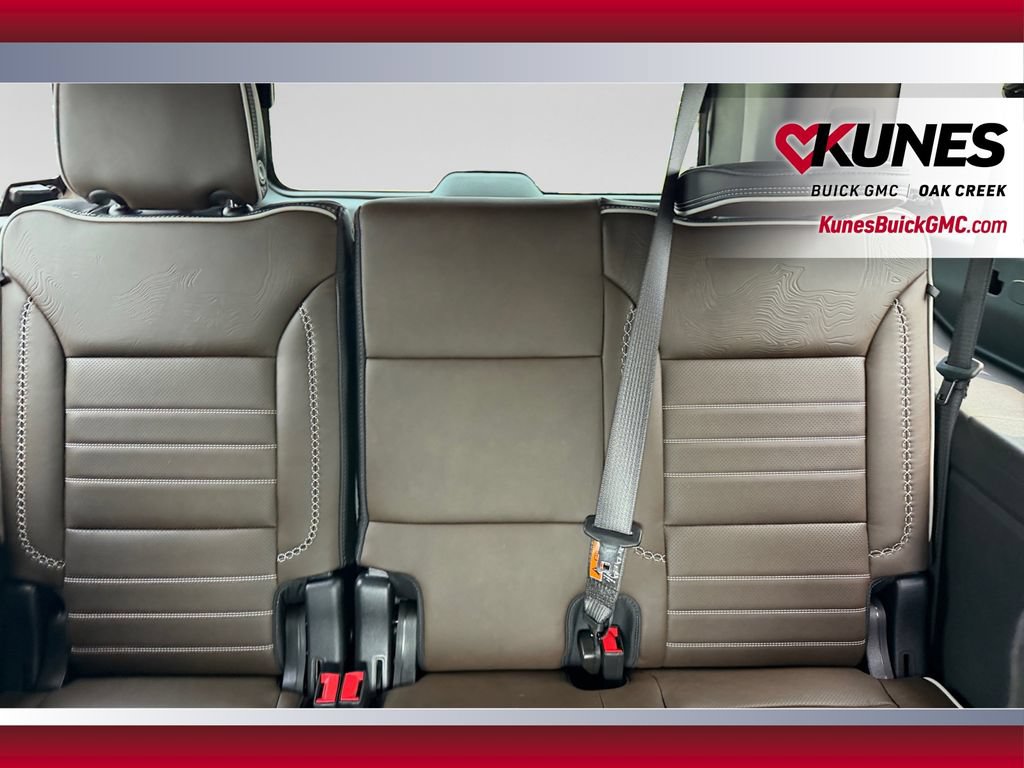 Used 2026 GMC Yukon XL Denali Ultimate AWD/4WD image 35