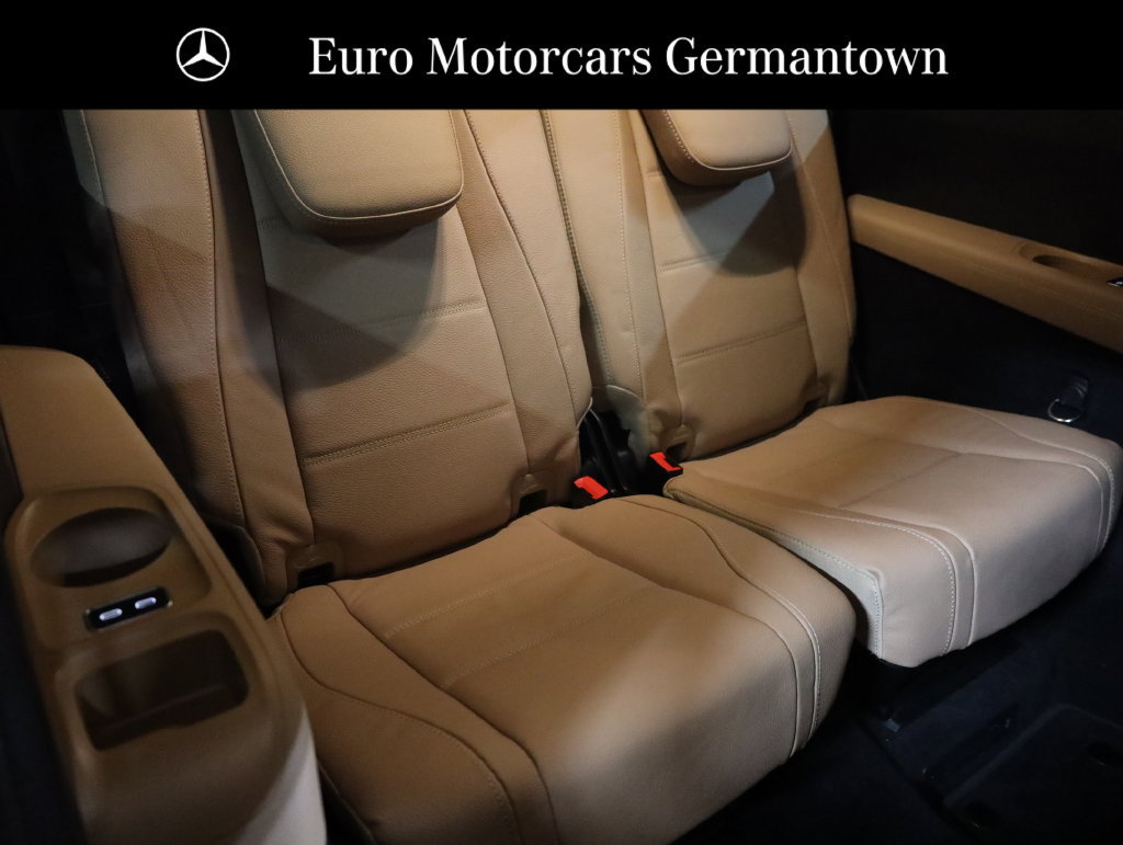 Used 2025 Mercedes-Benz GLS 450 4MATIC image 55