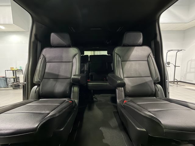 Used 2023 GMC Yukon XL Denali AWD/4WD image 28