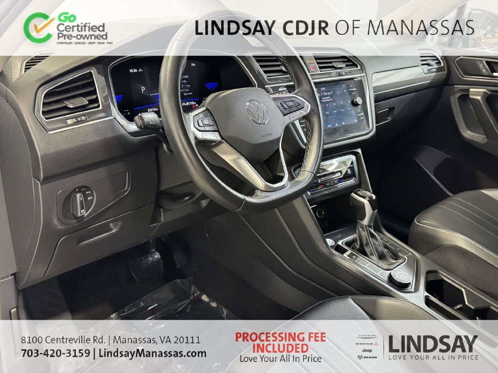 Used 2024 Volkswagen Tiguan SE AWD/4WD image 17