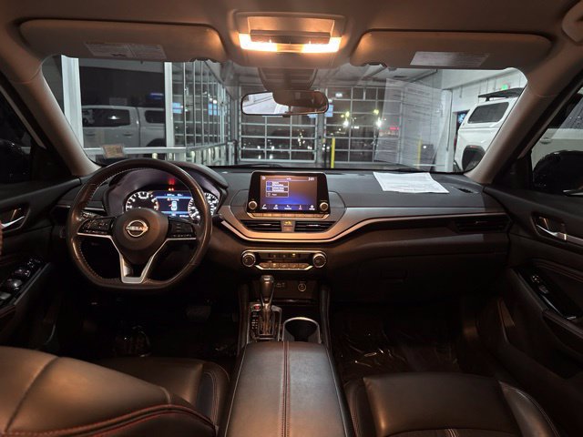 Used 2023 Nissan Altima 2.5 SR FWD image 35