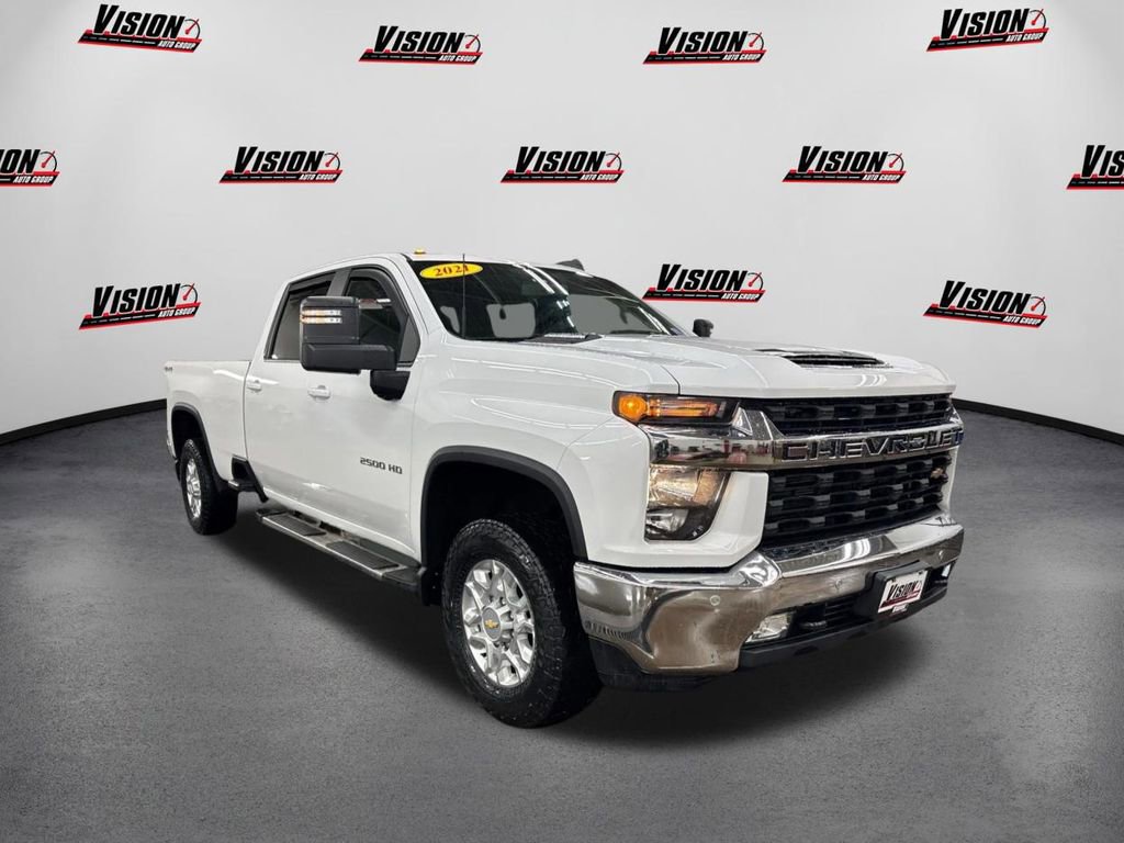 Used 2021 Chevrolet Silverado 2500 LT w/ All Star Edition AWD/4WD image 3