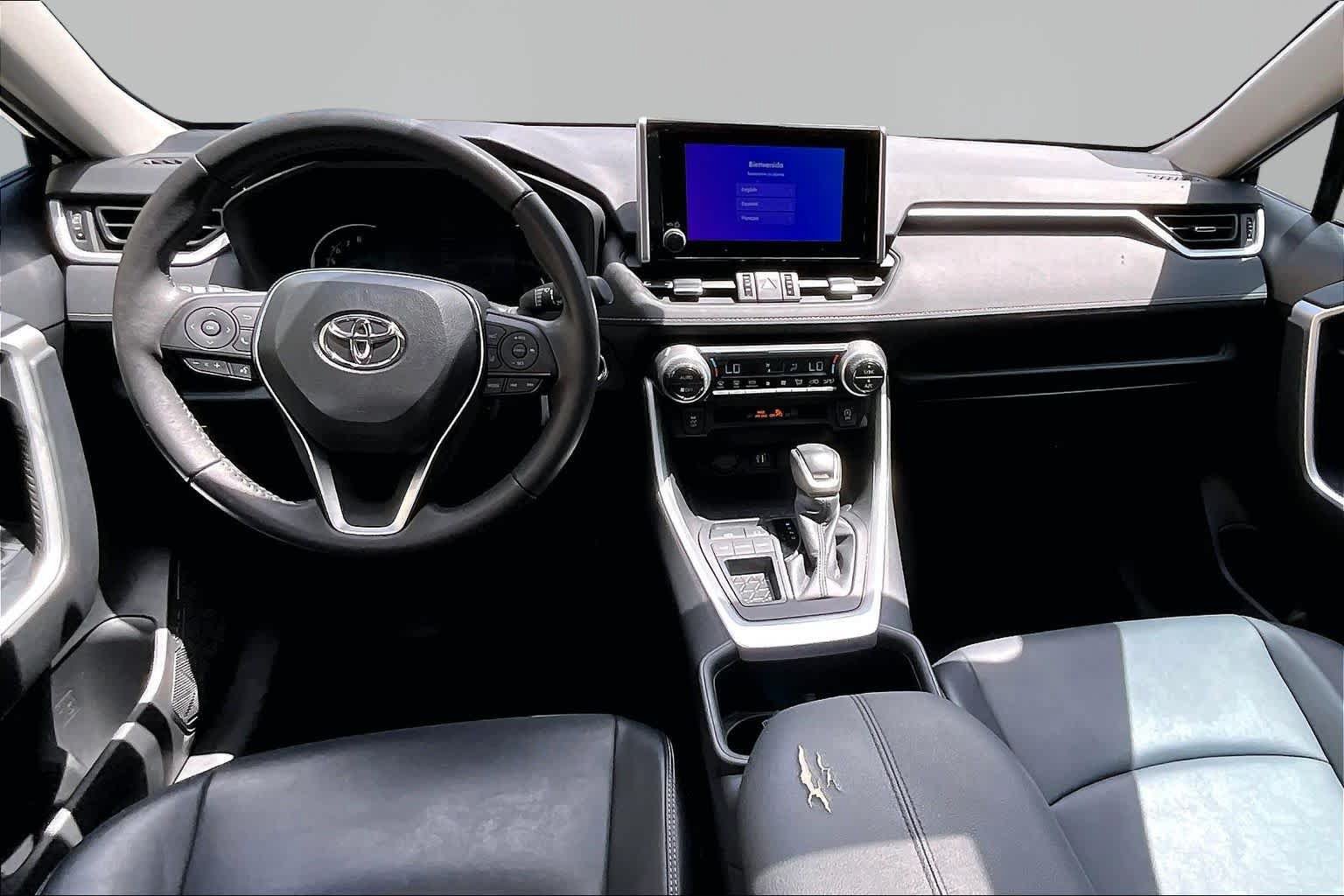 Used 2023 Toyota RAV4 XLE Premium FWD image 16
