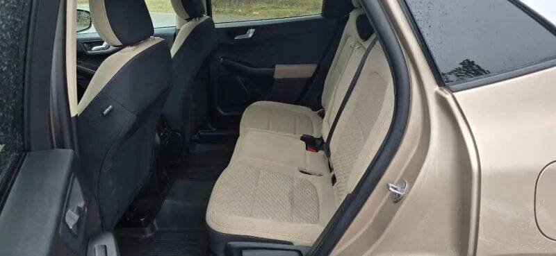 Used 2020 Ford Escape SE AWD/4WD image 14