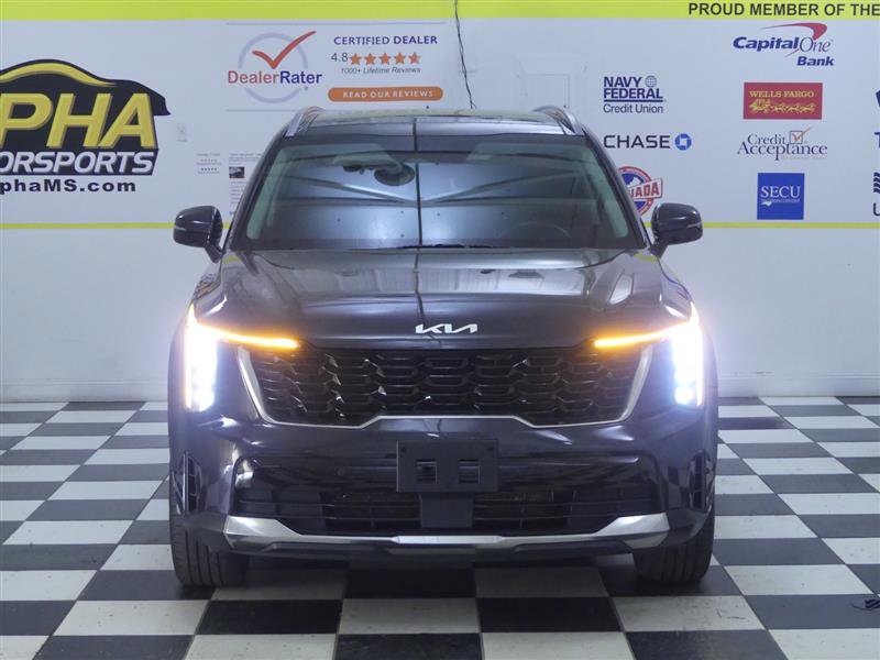 Used 2025 Kia Sorento S w/ Panoramic Sunroof Package AWD/4WD image 2