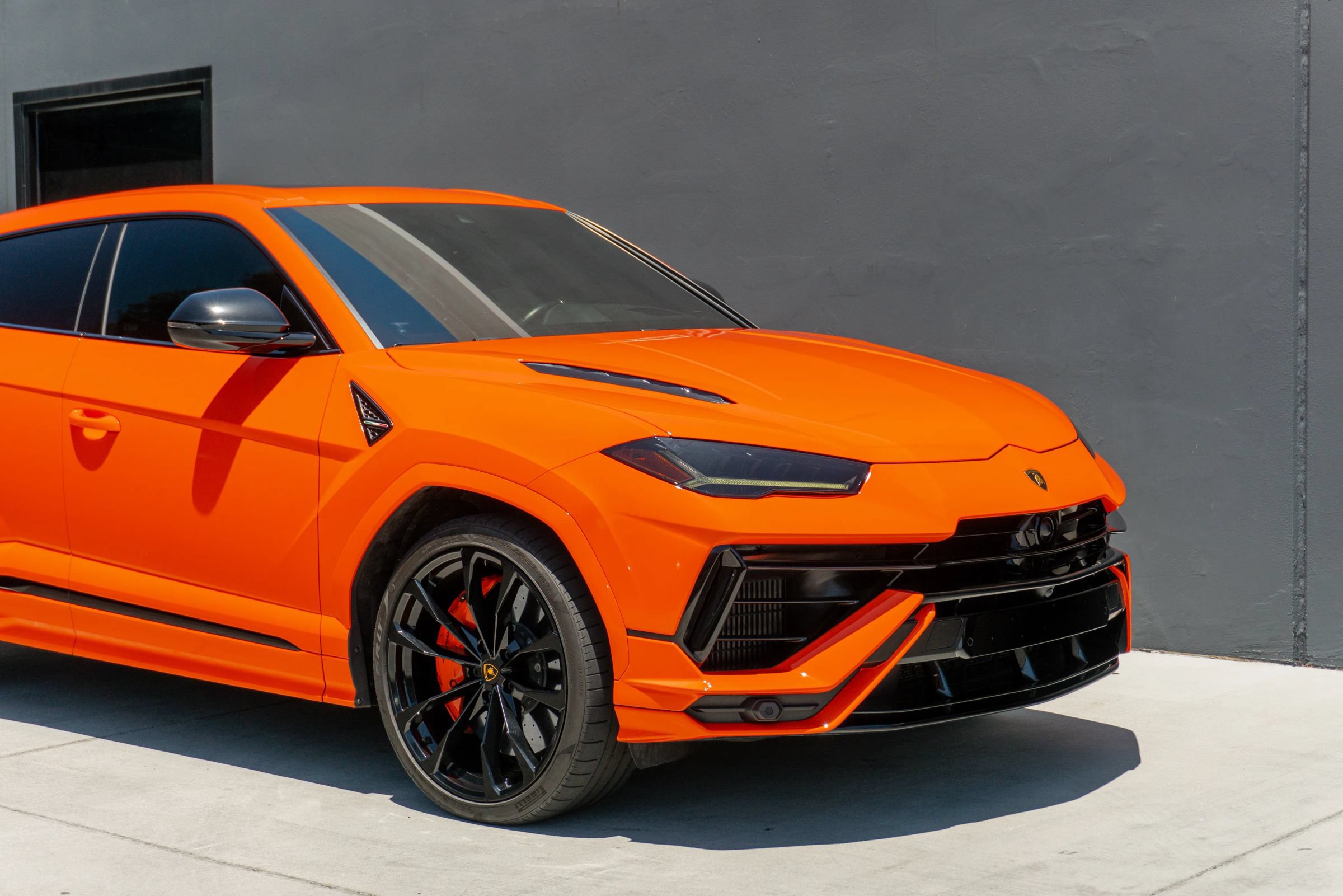 Used 2023 Lamborghini Urus S AWD/4WD image 37