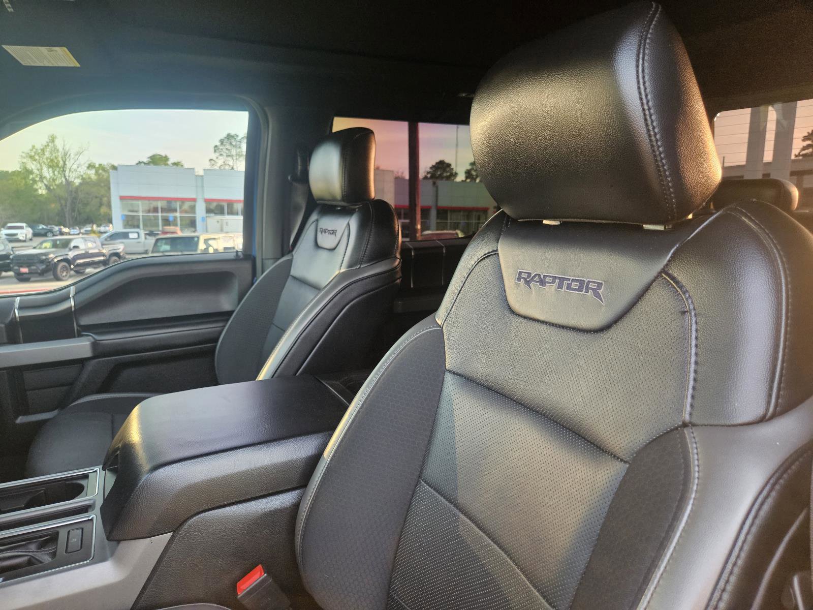 Used 2020 Ford F150 Raptor w/ Equipment Group 801A Mid image 10