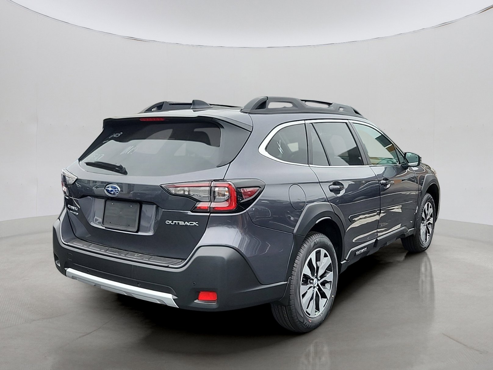 New 2025 Subaru Outback Limited image 2