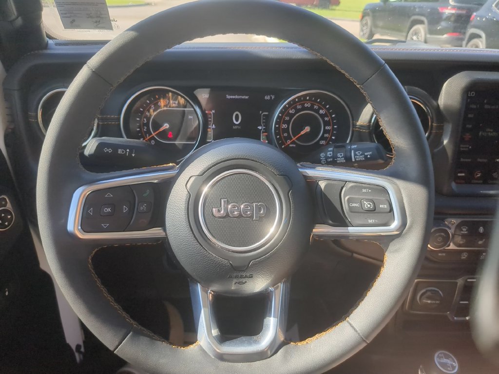 Certified 2023 Jeep Wrangler Unlimited Sahara AWD/4WD image 19
