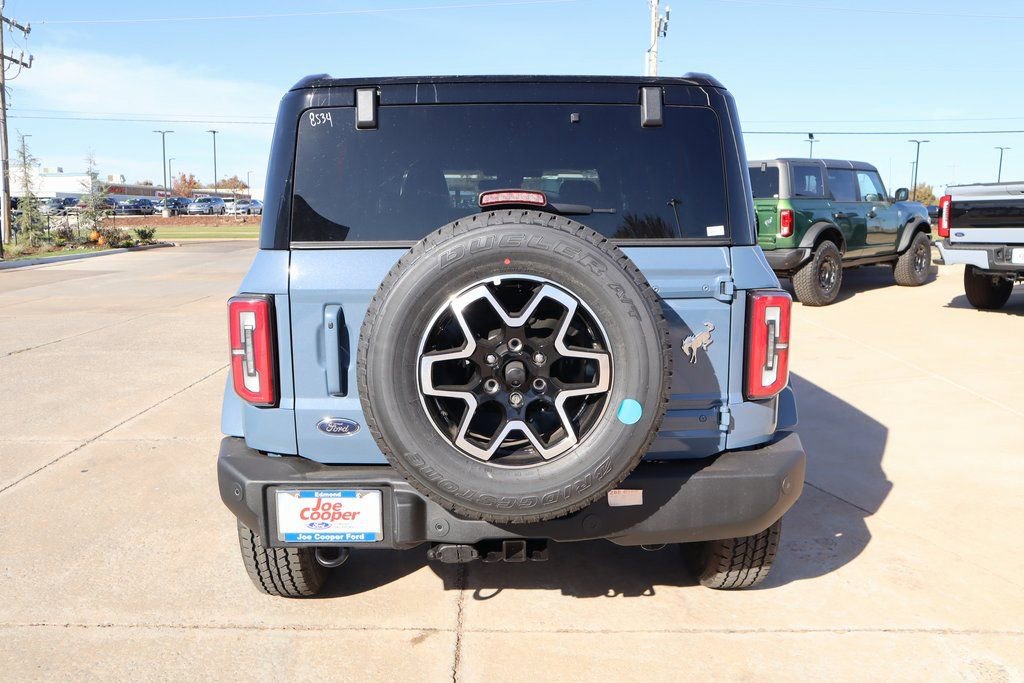 New 2025 Ford Bronco Outer Banks image 22