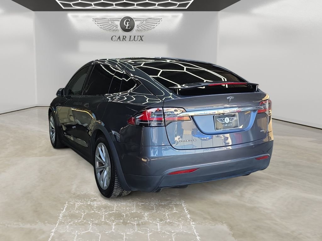 Used 2017 Tesla Model X 100D image 3