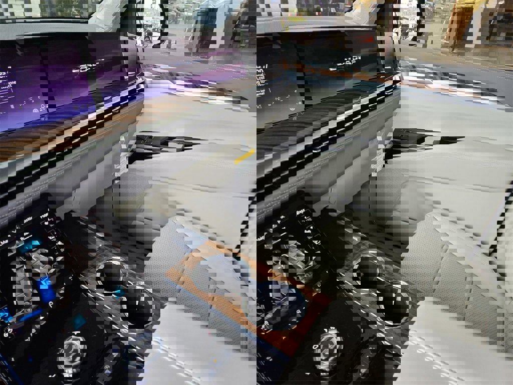 New 2026 Cadillac Escalade Platinum Luxury image 23