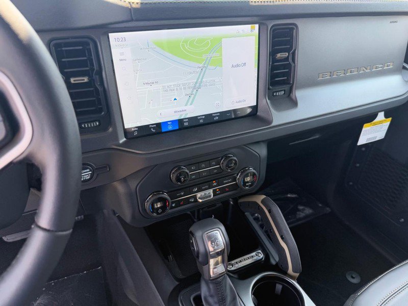 New 2025 Ford Bronco Badlands image 24