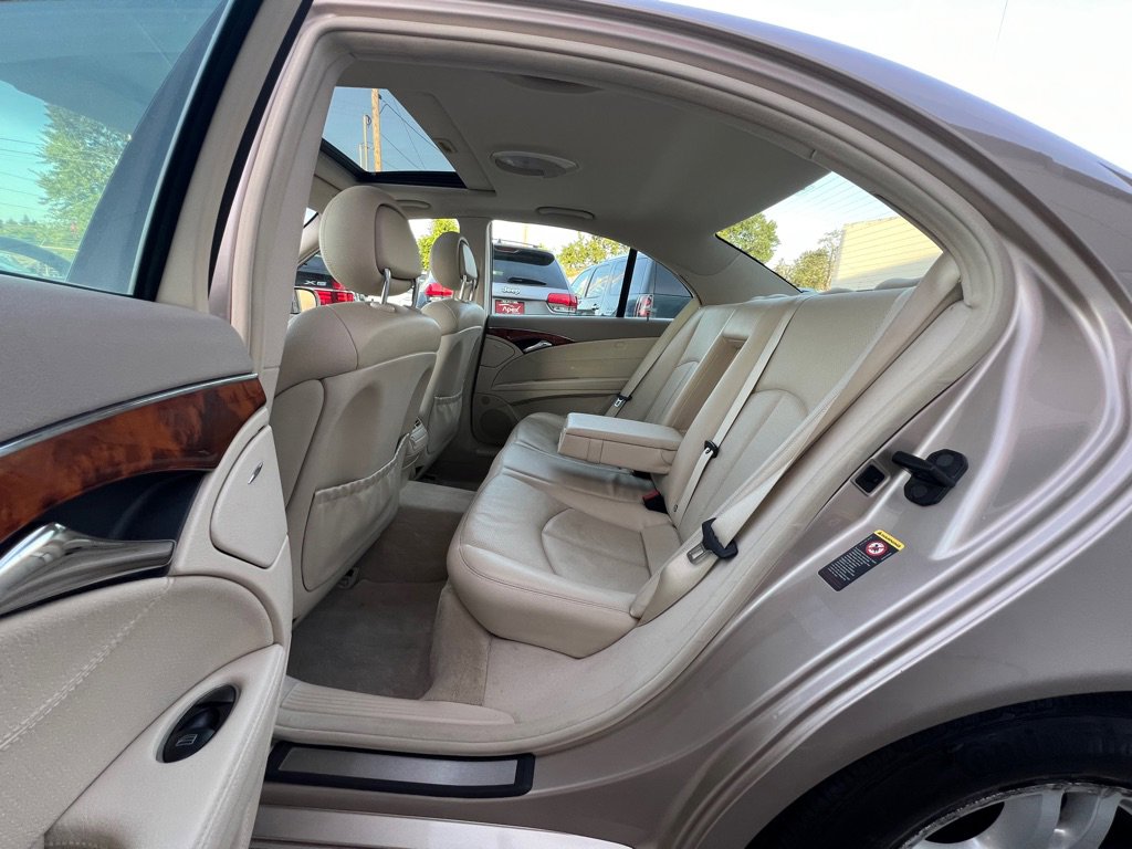 Used 2003 Mercedes-Benz E 320 Sedan image 13