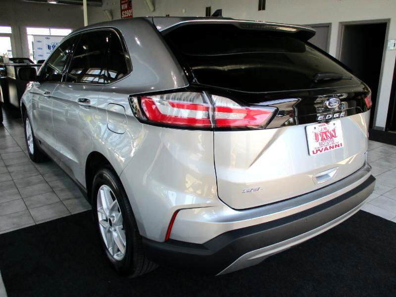 Used 2024 Ford Edge SEL image 4