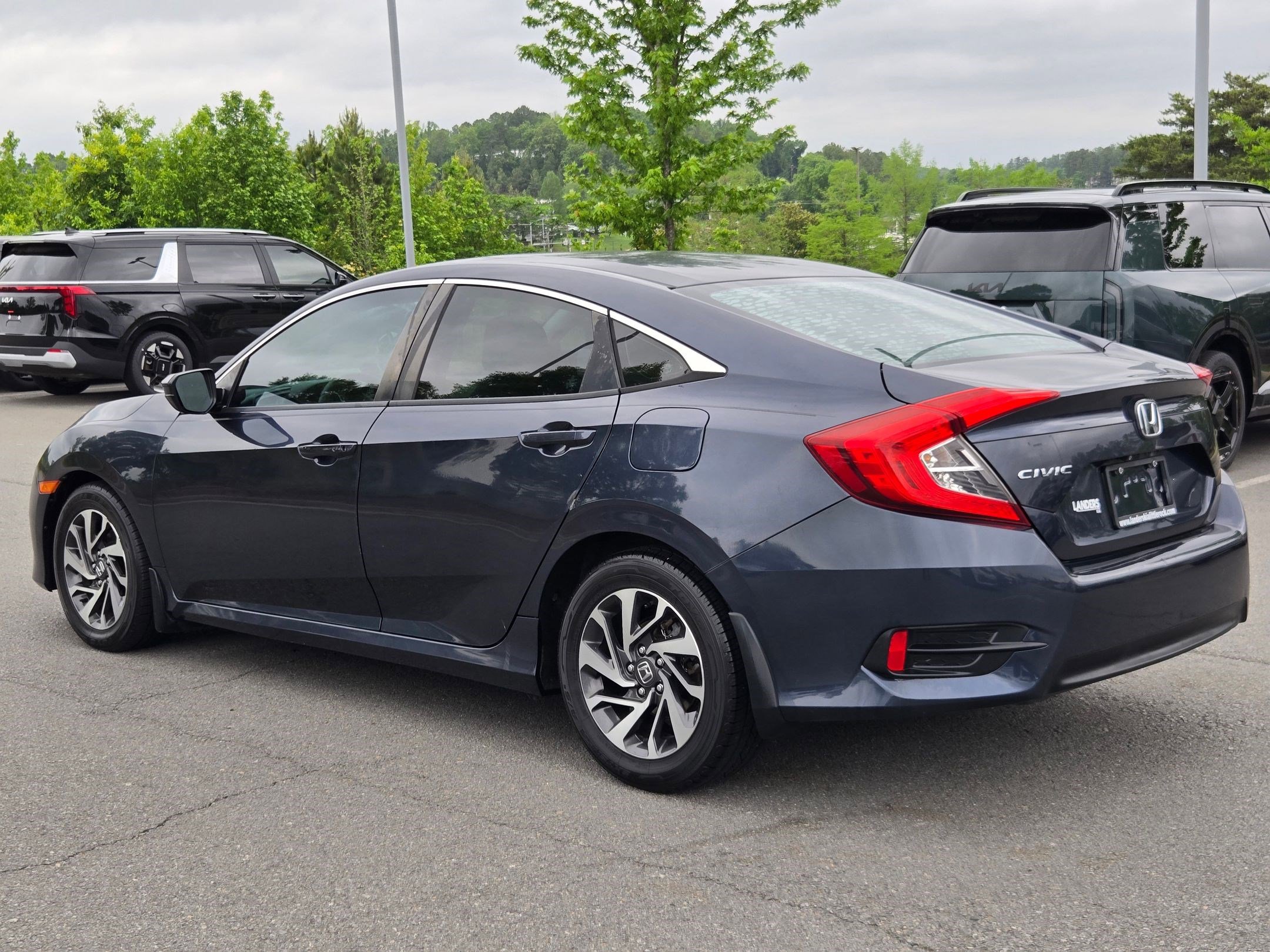 Used 2016 Honda Civic EX image 5