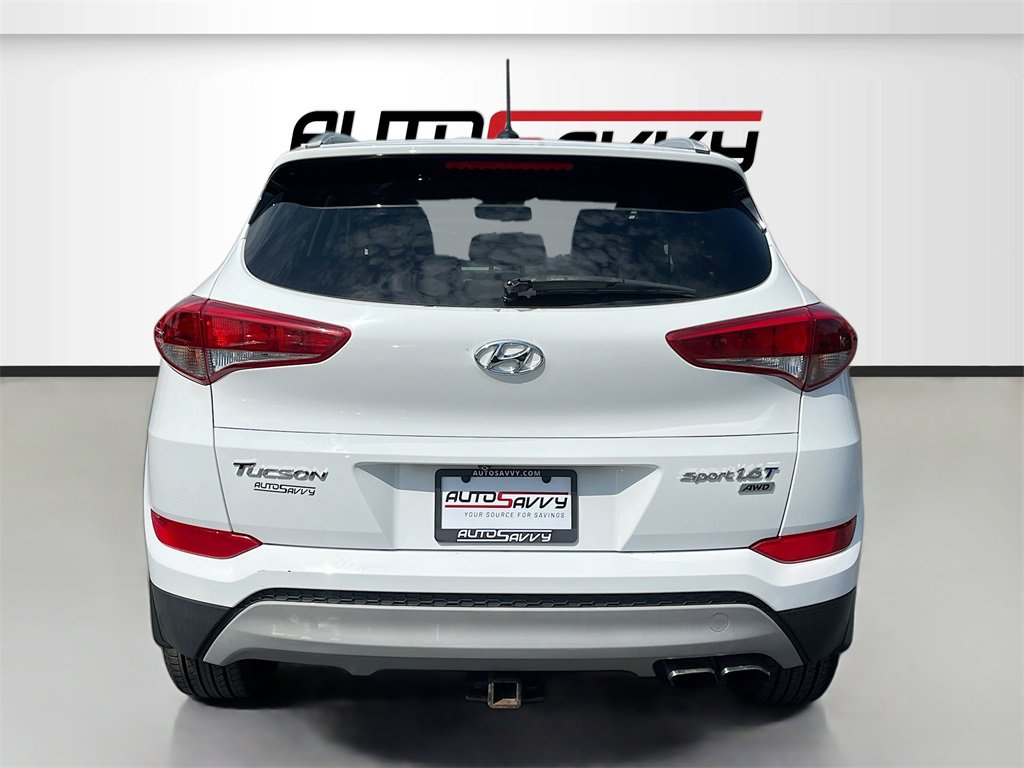 Used 2017 Hyundai Tucson Sport image 6