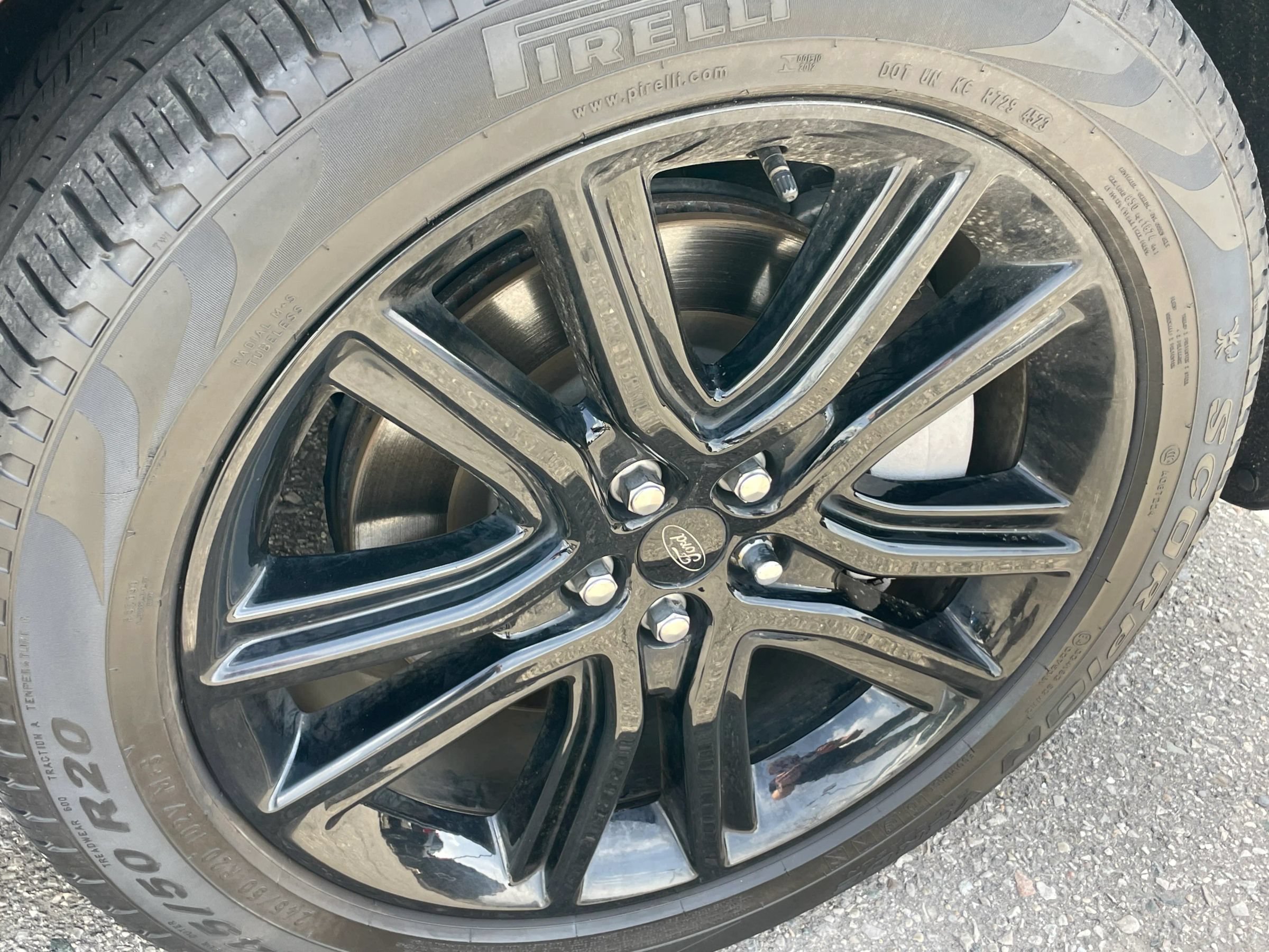 Used 2024 Ford Edge ST-Line AWD/4WD image 12