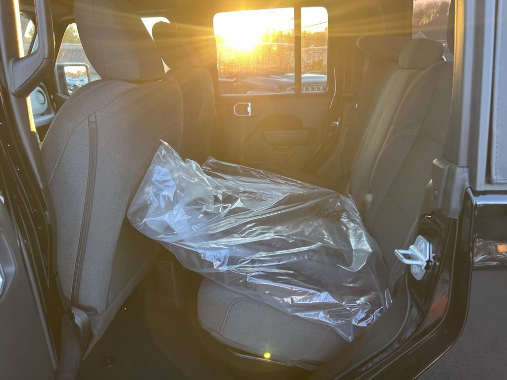 New 2026 Jeep Gladiator Sport image 17