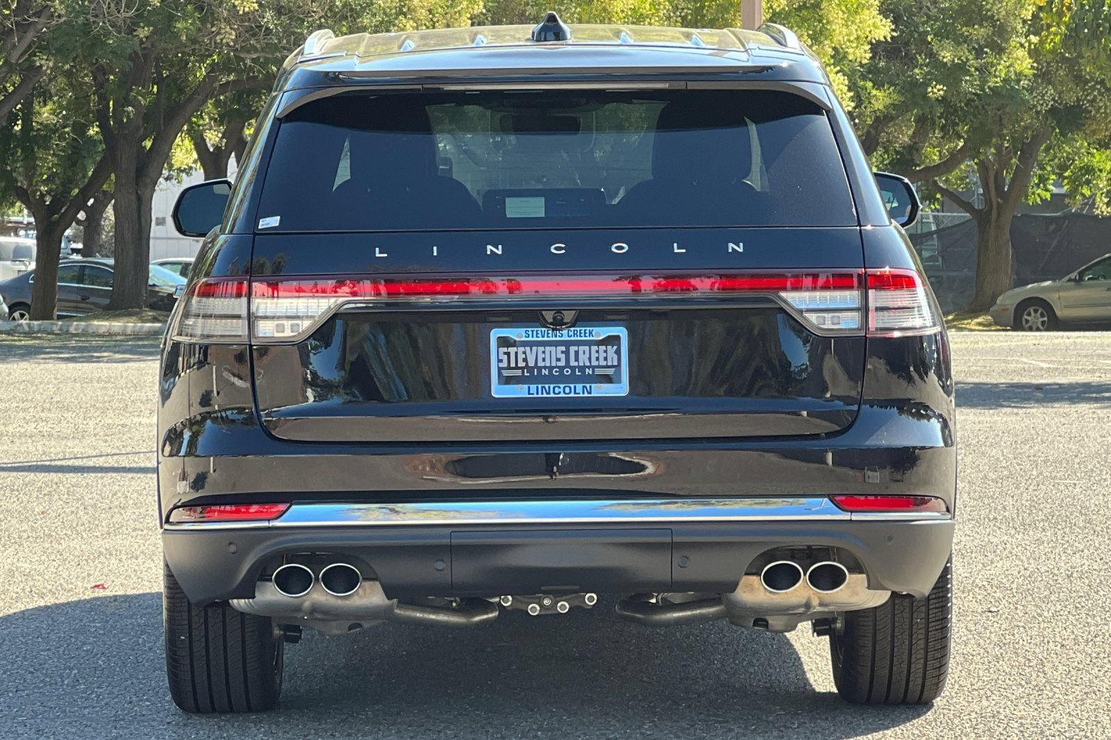 New 2026 Lincoln Aviator Reserve w/ Illumination Package AWD/4WD image 5