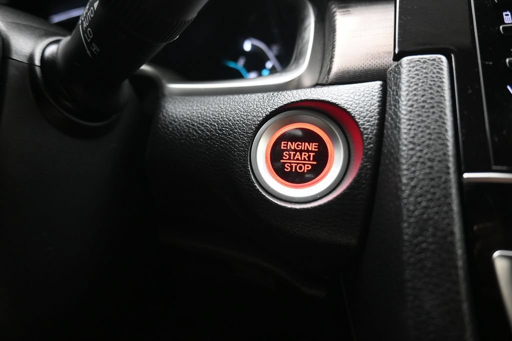 Used 2019 Honda Civic Touring image 23