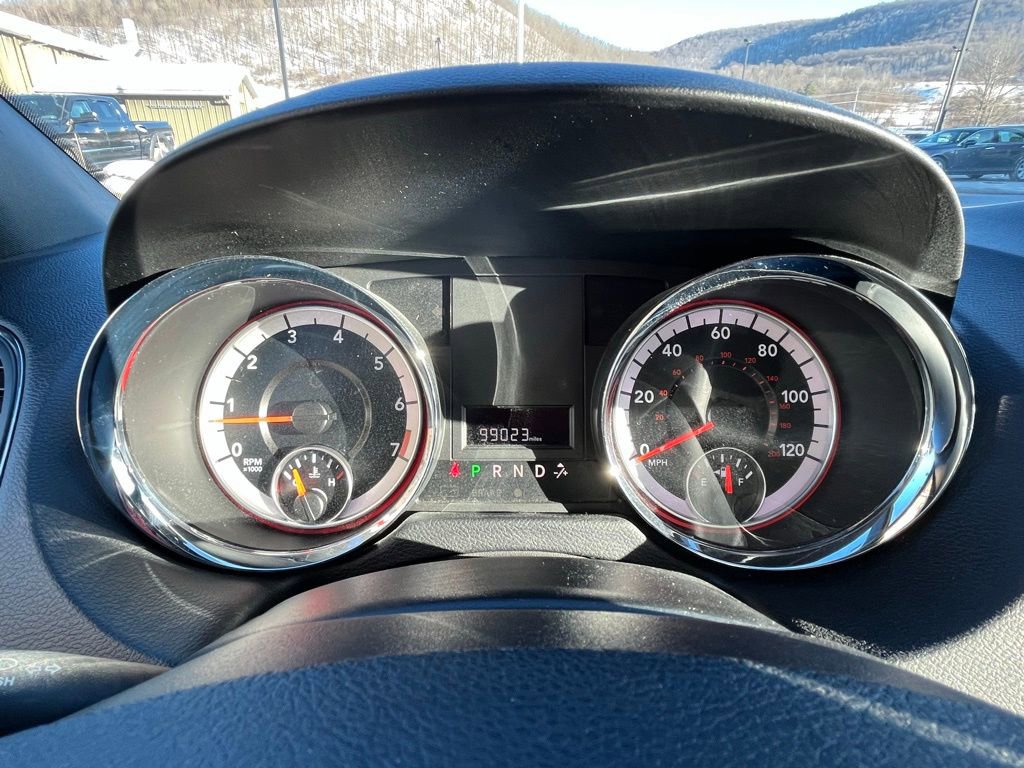 Used 2020 Dodge Grand Caravan SXT image 12