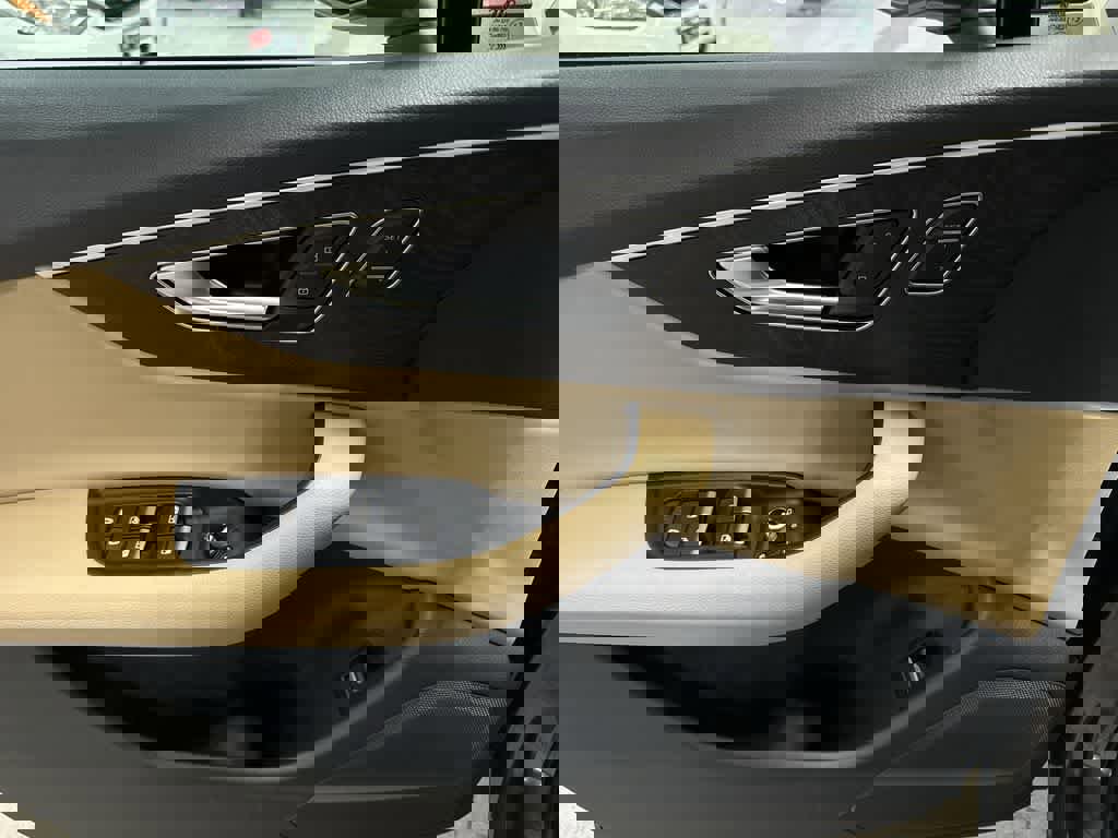 Used 2022 Audi Q7 2.0T Premium w/ Convenience Package image 24