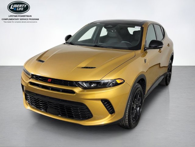 Used 2024 Dodge Hornet GT Plus w/ GT Blacktop Package AWD/4WD image 7