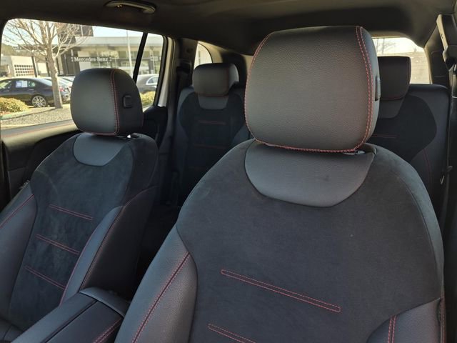 Certified 2025 Mercedes-Benz GLB 250 GLB 250 image 15