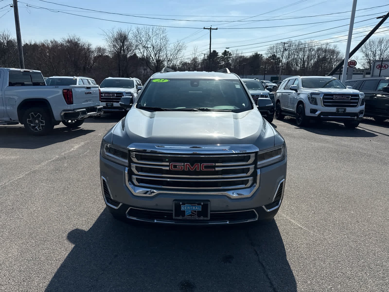 Certified 2023 GMC Acadia SLE w/ Driver Convenience Package AWD/4WD image 8