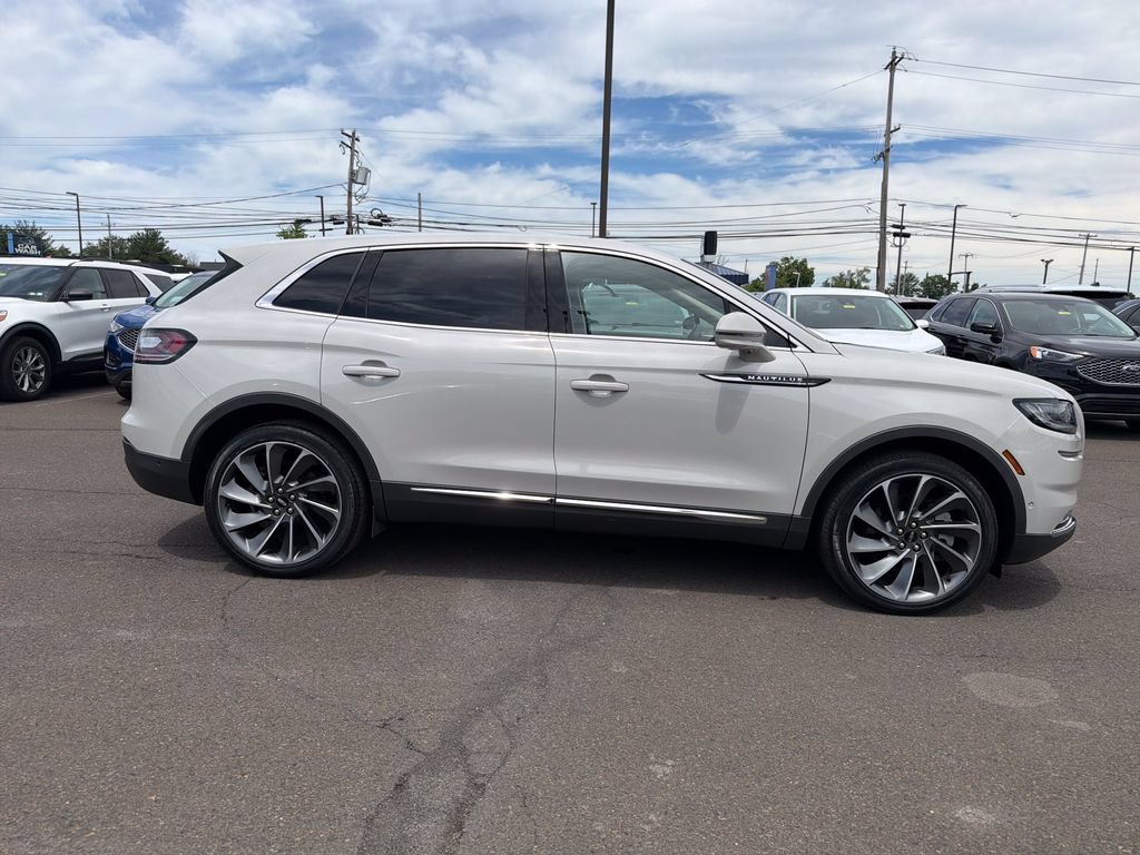 Certified 2023 Lincoln Nautilus Reserve w/ Equipment Group 202A AWD/4WD image 6