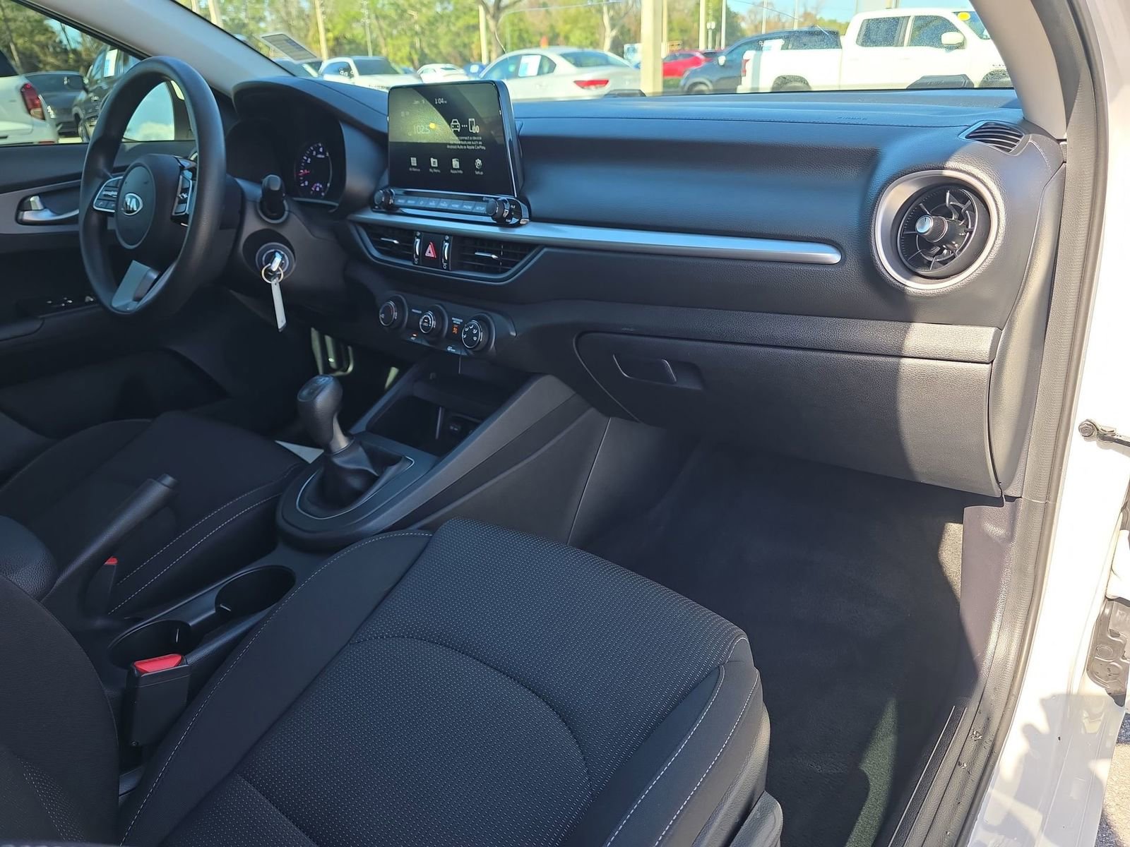 Used 2021 Kia Forte FE image 10