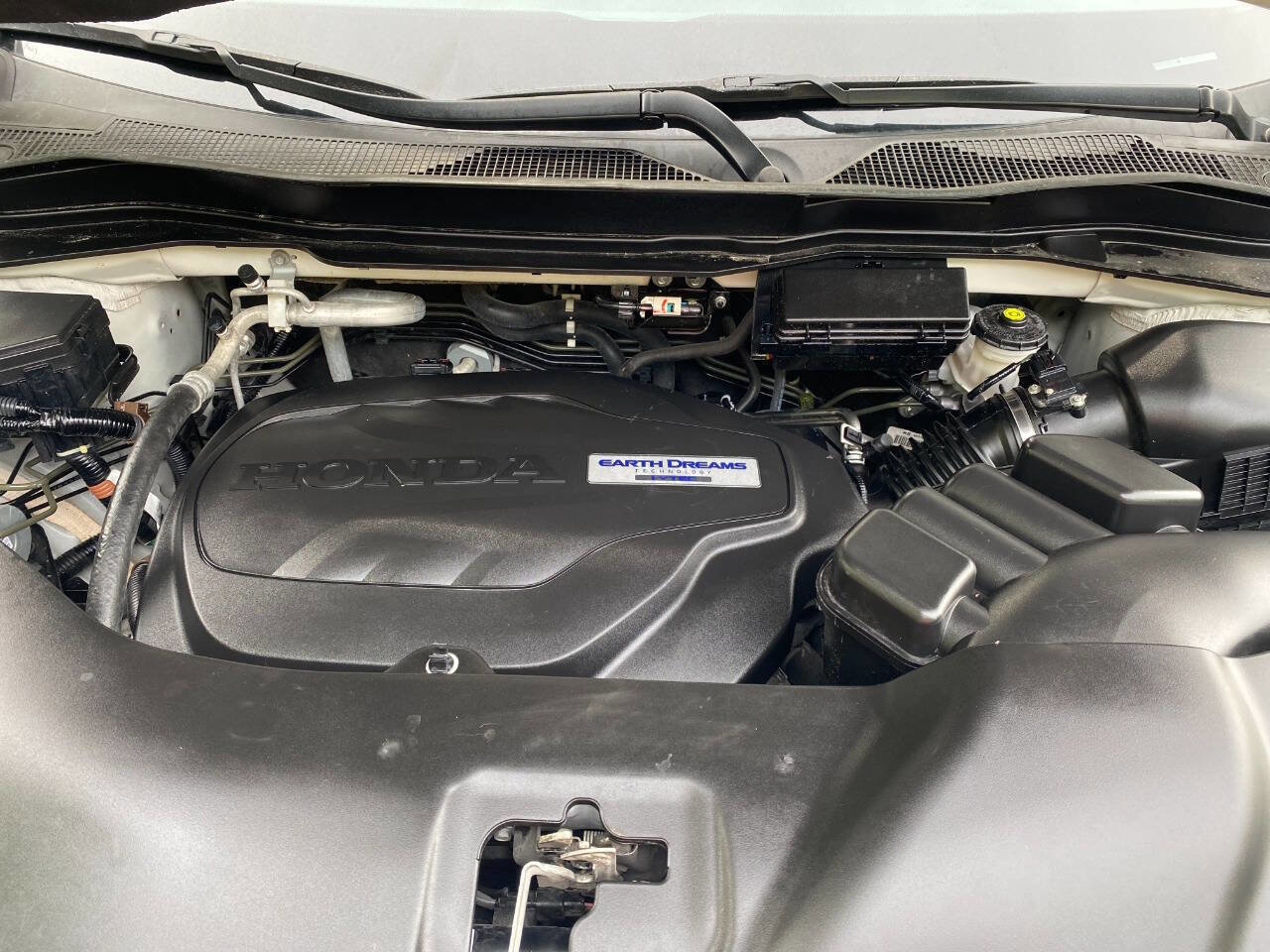 Used 2019 Honda Pilot LX image 39