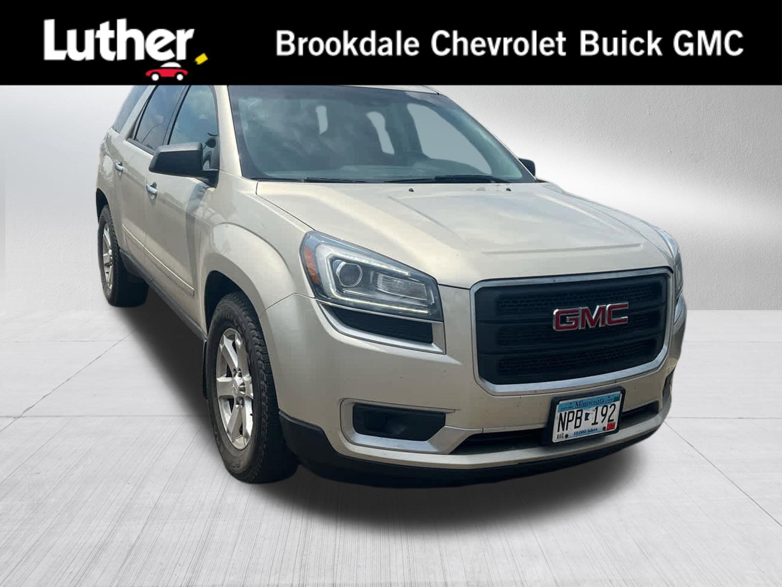 Used 2015 GMC Acadia SLE AWD/4WD image 1